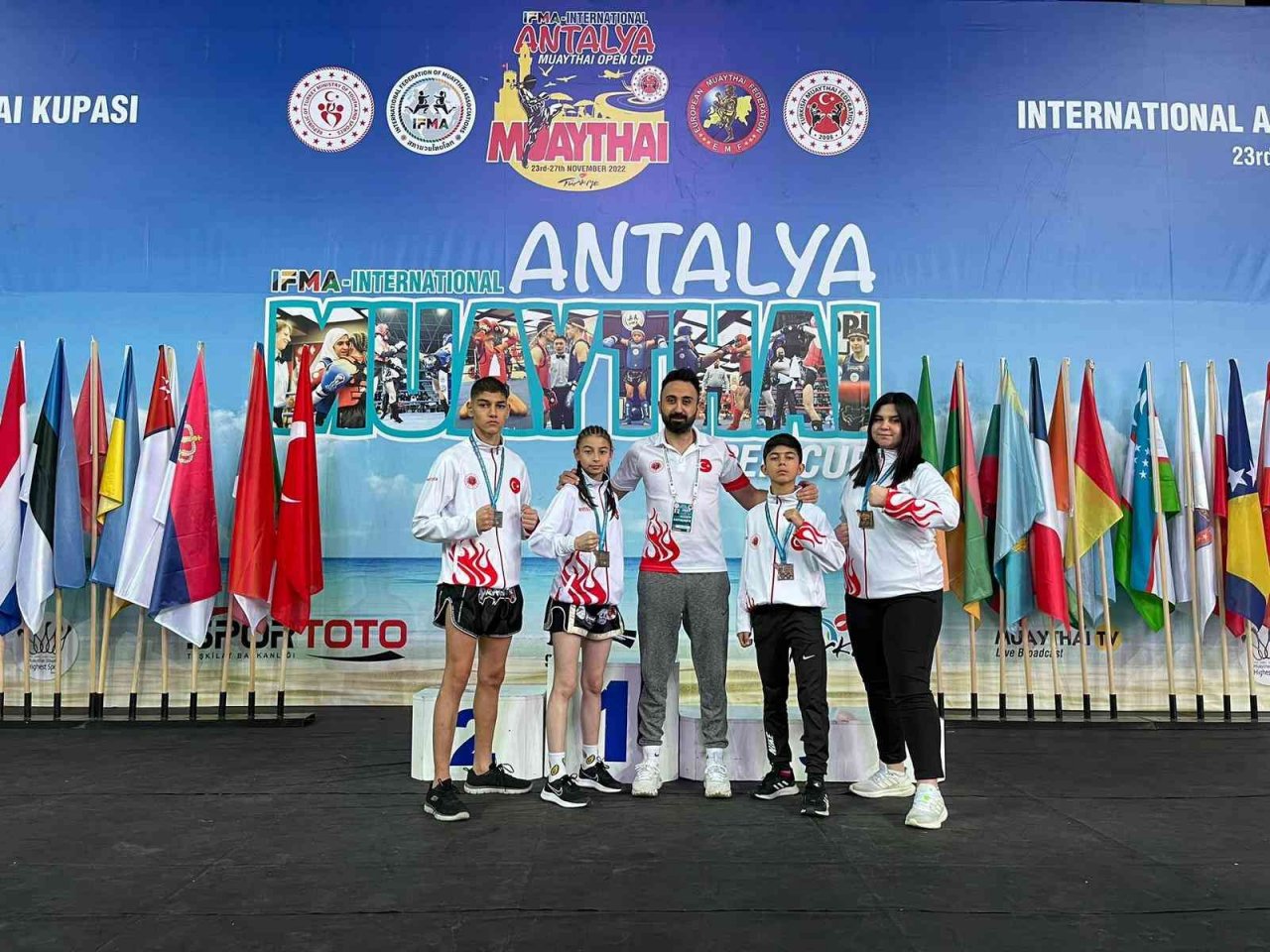 Bolulu sporcular şampiyonadan 3 altın 1 gümüşle döndü