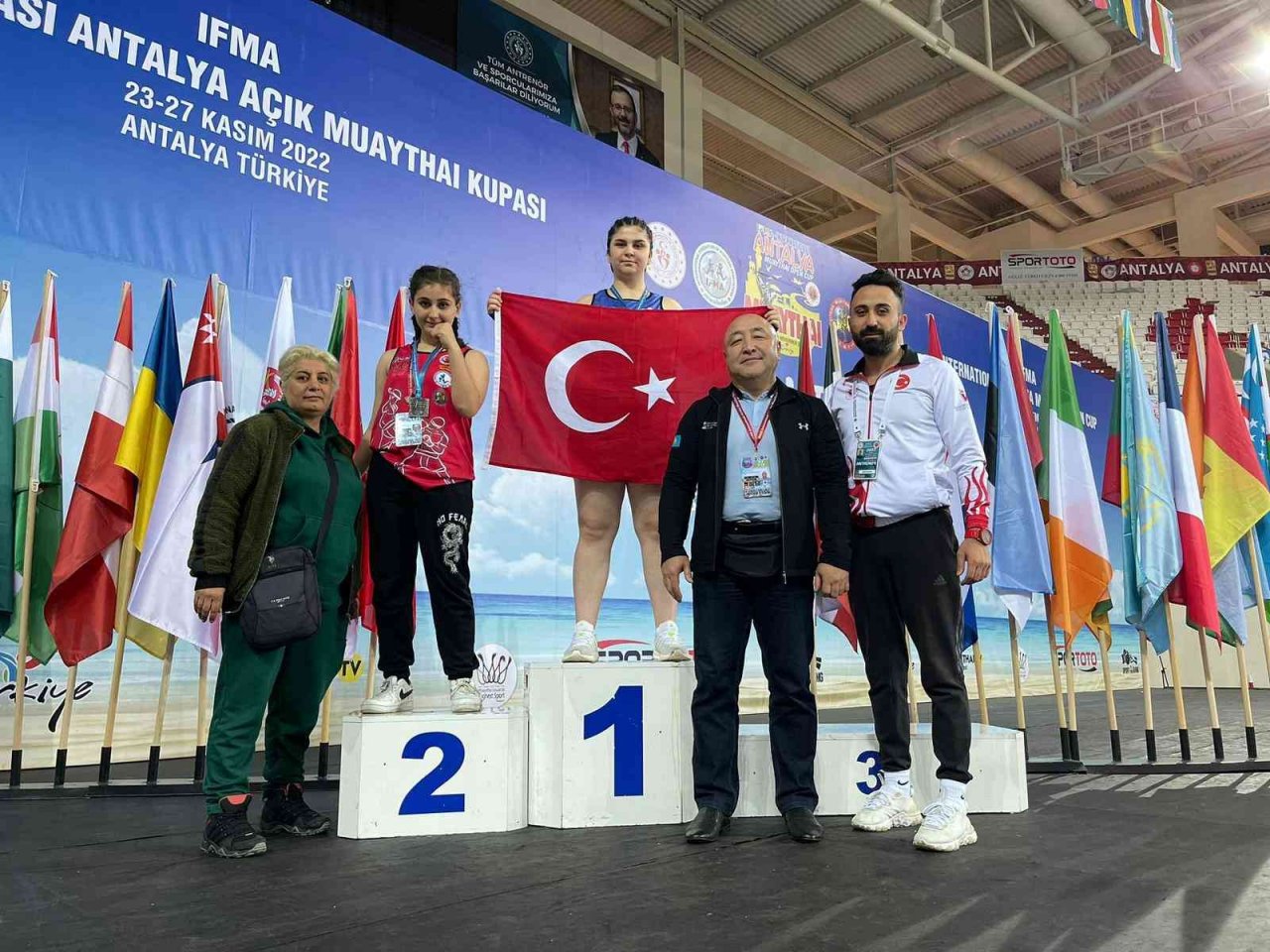 Bolulu sporcular şampiyonadan 3 altın 1 gümüşle döndü