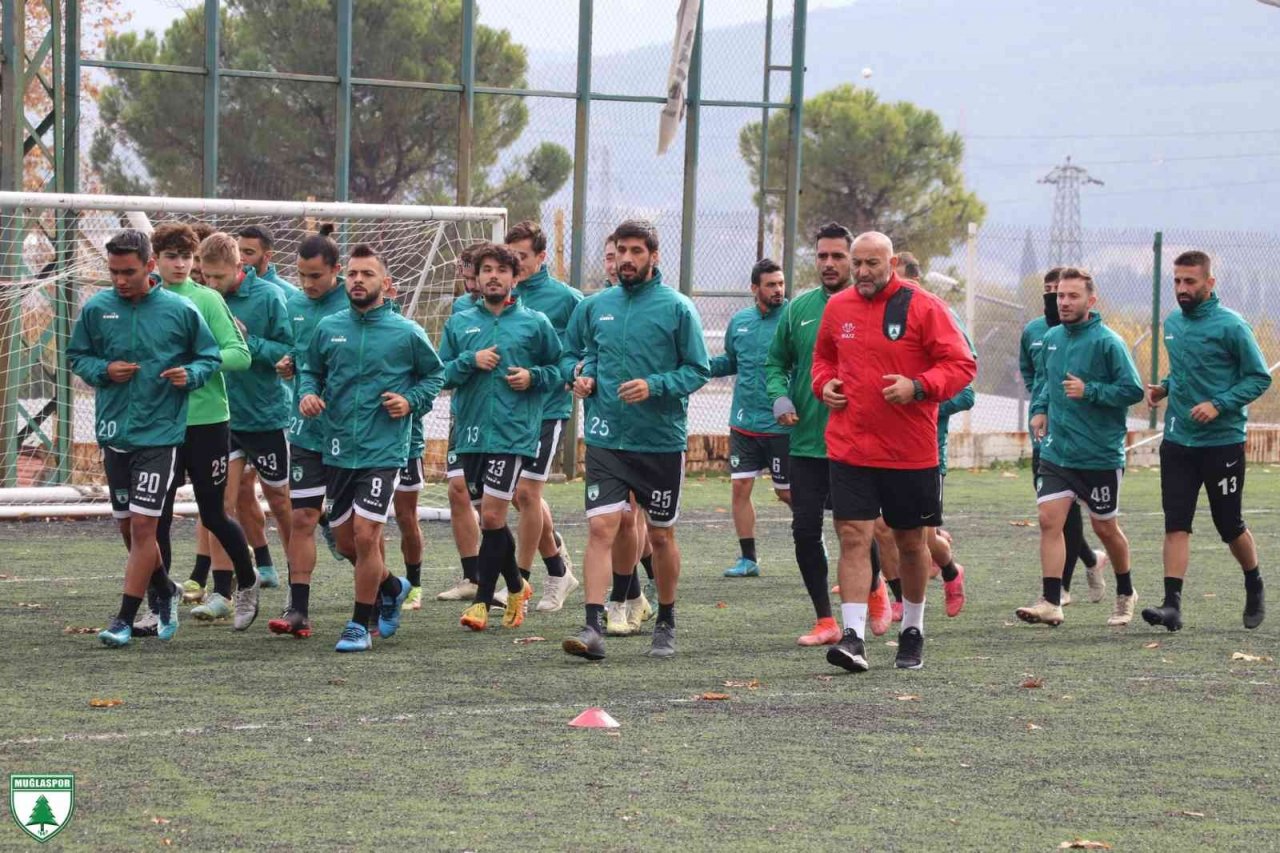 Ermaş Muğlaspor Davutlarspor maçına hazırlanıyor