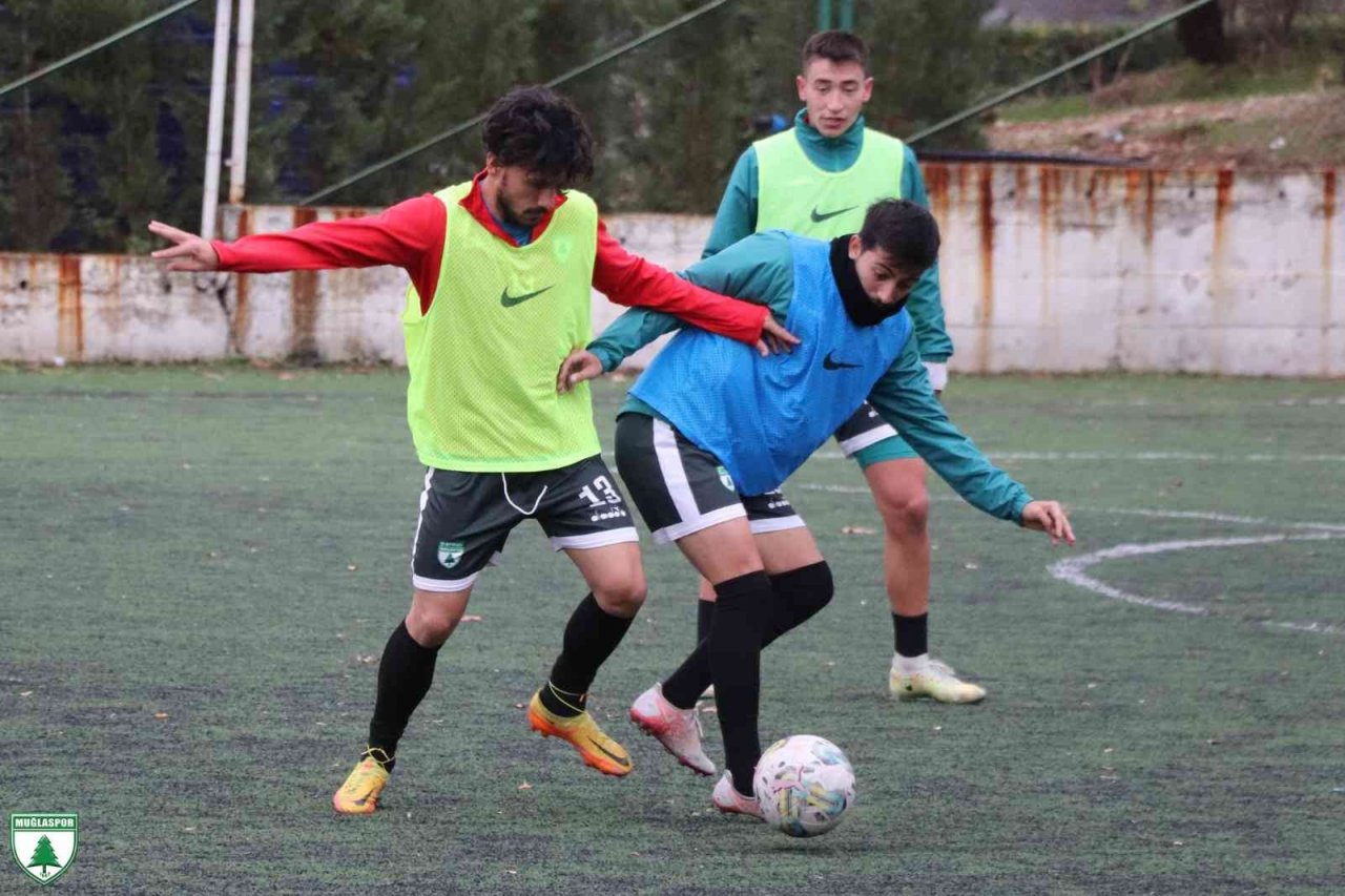 Ermaş Muğlaspor Davutlarspor maçına hazırlanıyor