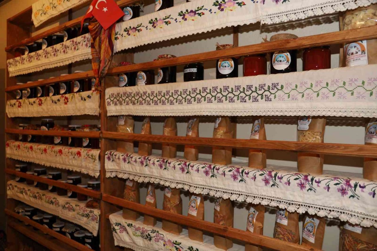 Üreten kadınlar Bursa Büyükşehir’le güçleniyor