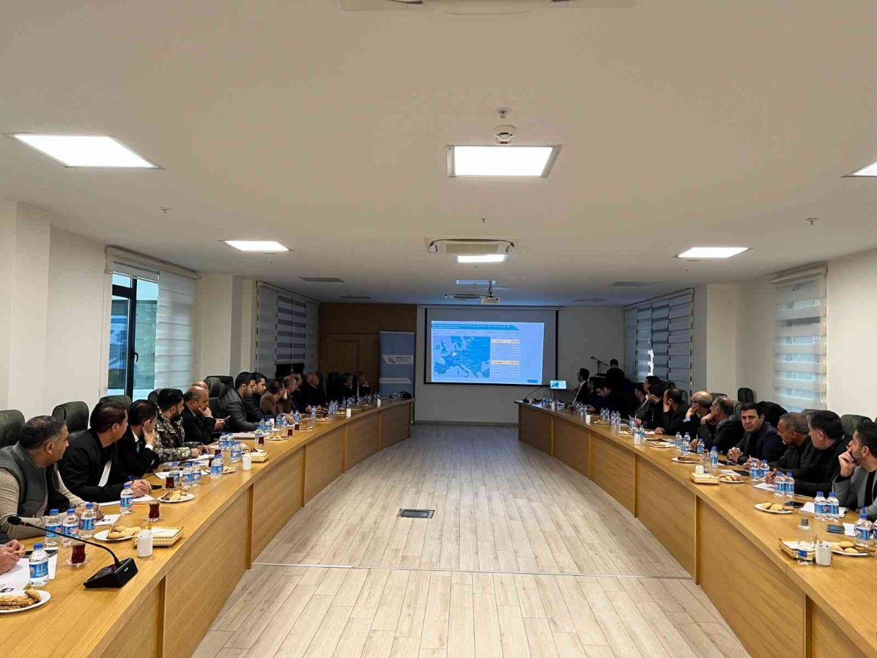 Almanlar Diyarbakır’da iş adamlarıyla bir araya geldi