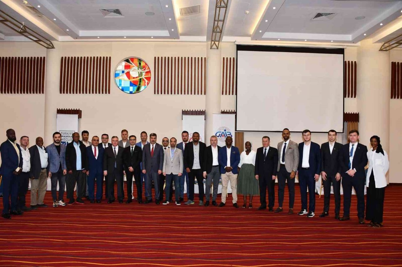 Gaziantep makine halıları Kenya’da görücüye çıktı