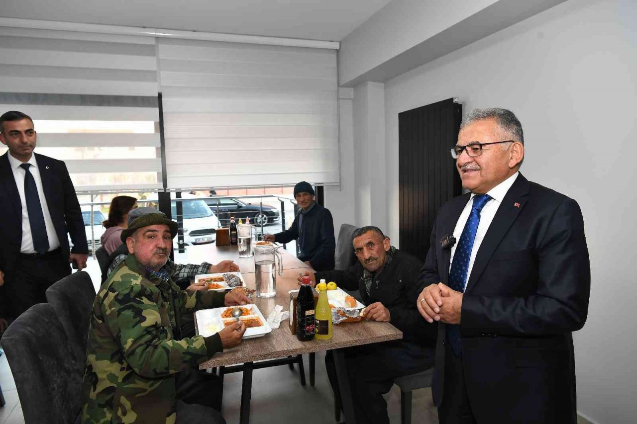 Hasta yakınlarına 5 yıldızlı otel konforunda hizmet: Hasta ve Hasta Yakınları Misafirhanesi