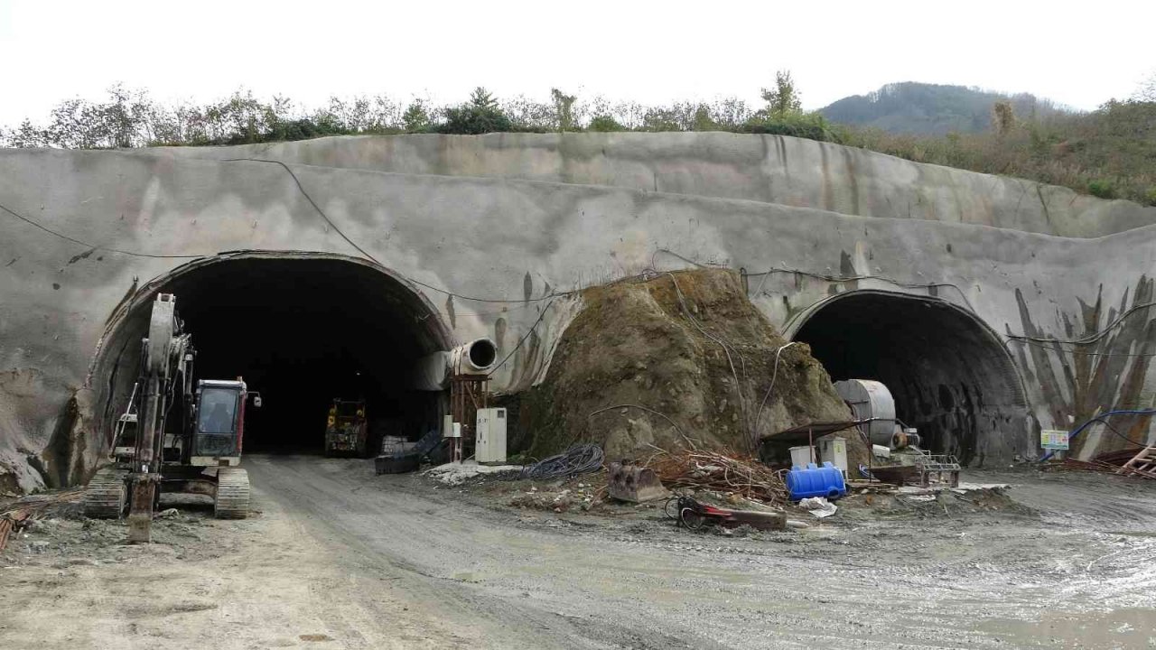 Ordu Çevre Yolu’nda çalışmalar sürüyor