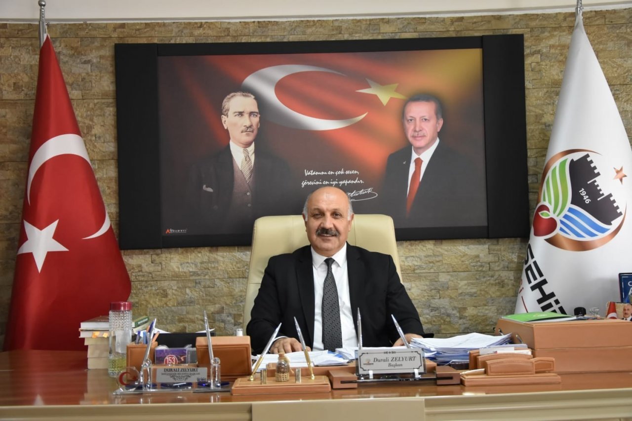 Başkan Zelyurt, belediye hizmetleri hakkında açıklamalarda bulundu