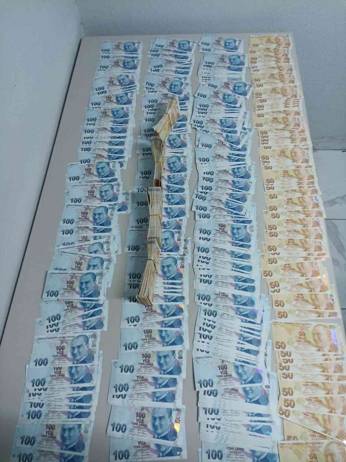 Manisa’da sahte para operasyonu