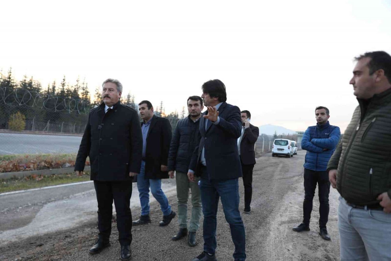 Melikgazi, daha konforlu ve seri ulaşım için yeni alternatif yol çalışmasına başladı
