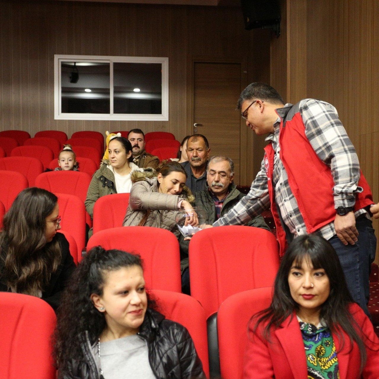 Muğla’da 130 kadın üreticiye koç ve koyun dağıtılacak