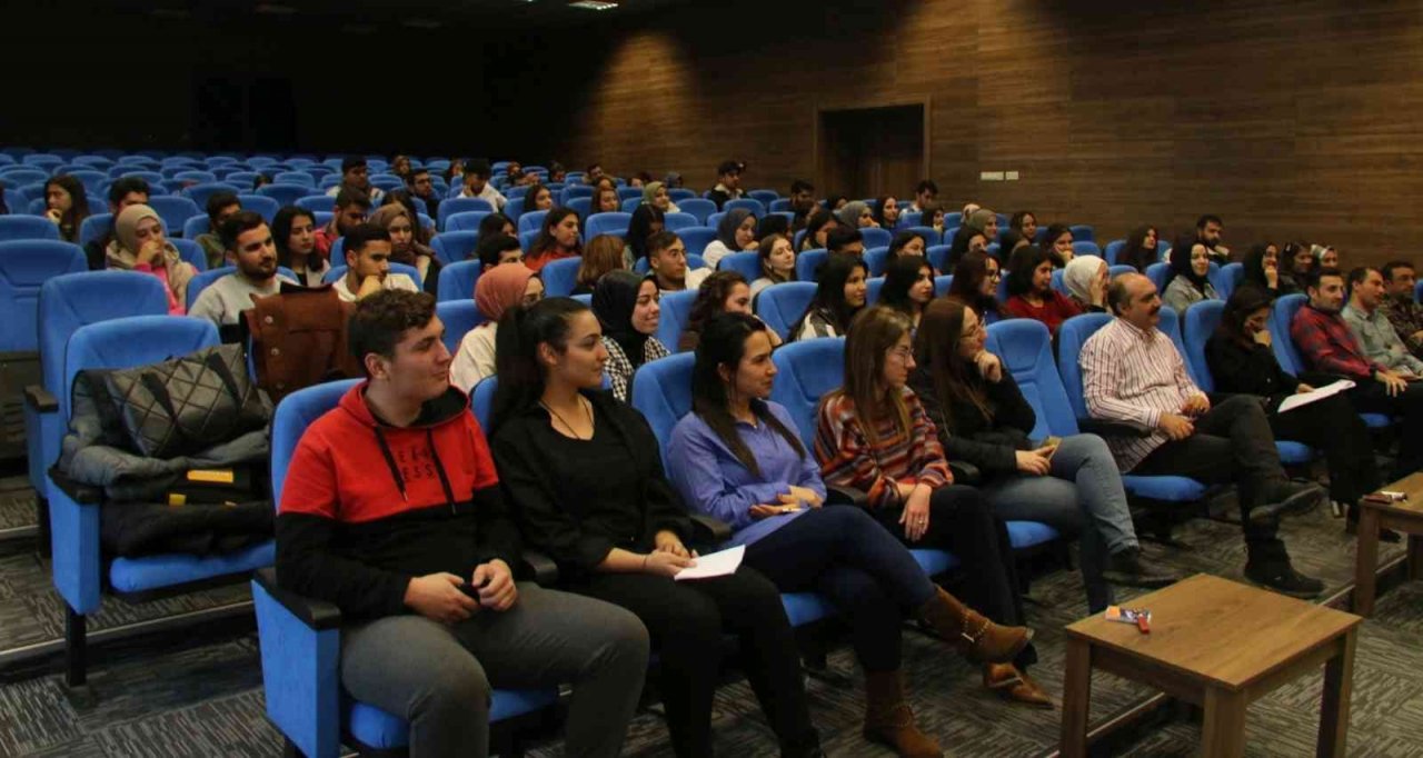 NEVÜ’de ‘İlk İşim’ başlıklı seminer gerçekleştirildi