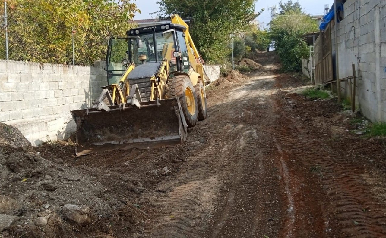 Başkan Eryılmaz; "Samandağ için ilk günkü heyecanla çalışıyoruz"