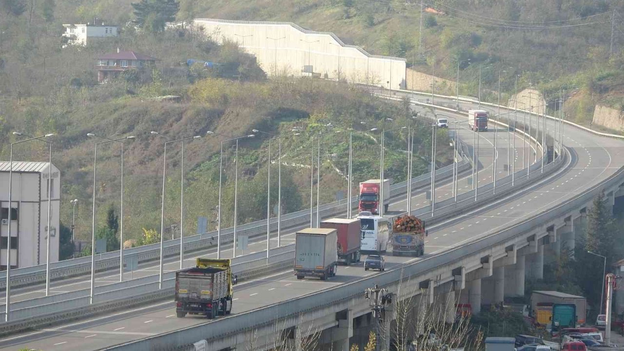 Ordu Çevre Yolu’nda çalışmalar sürüyor
