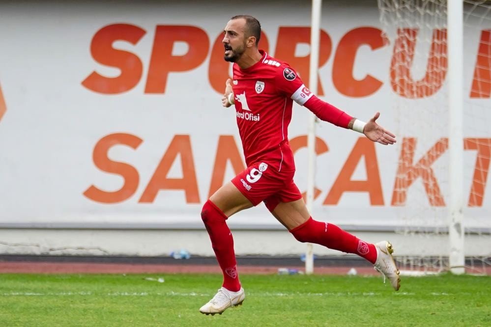 Ahmet İlhan’ın golleri Altınordu’yu kurtaramıyor