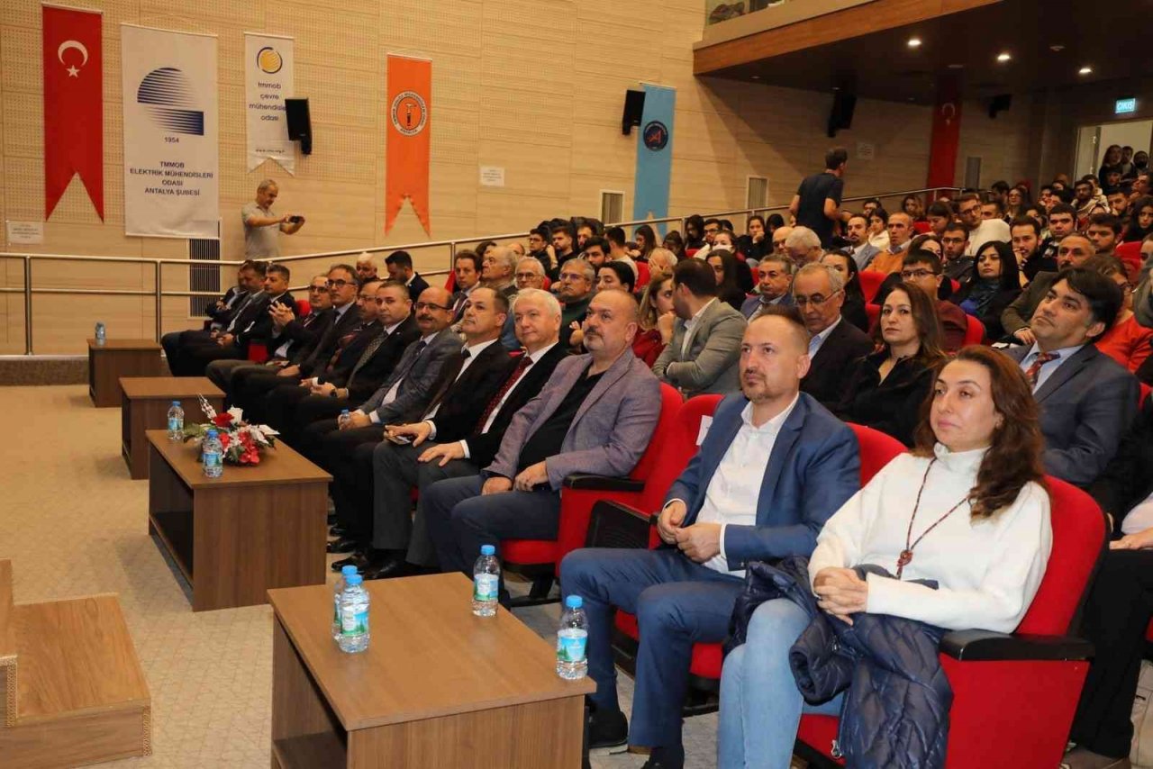 Akdeniz Üniversitesi’nde Akdeniz Su Havzası ve Suyun Geleceği Çalıştayı