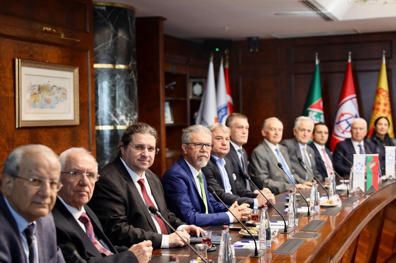 TFF Başkanı Büyükekşi: "İzmir, benim için çok önemli"