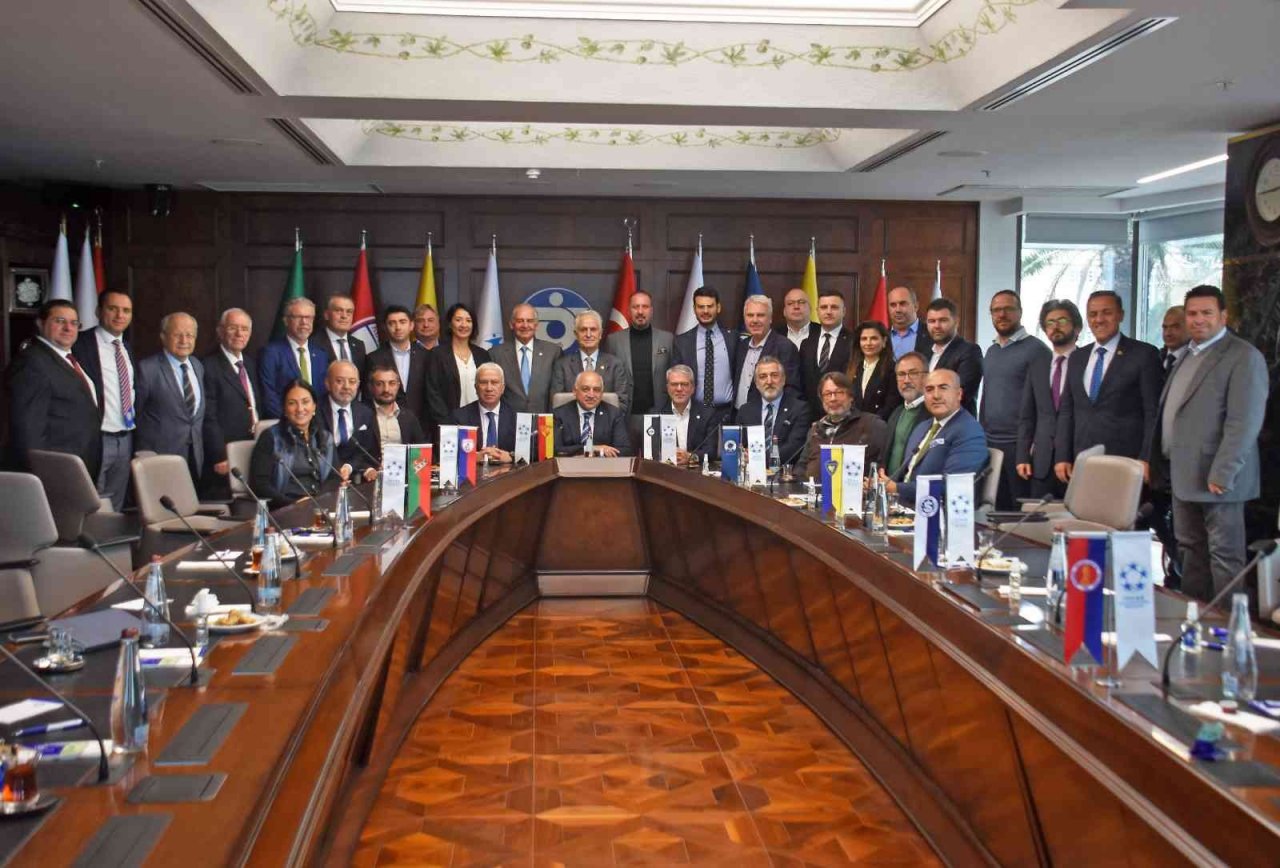 TFF Başkanı Büyükekşi: "İzmir, benim için çok önemli"