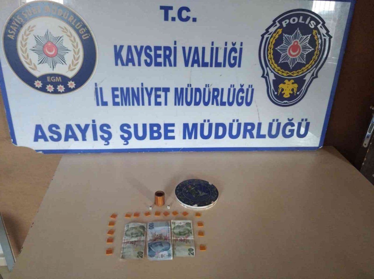 Kumar oynayan 7 kişiye 12 bin TL para cezası