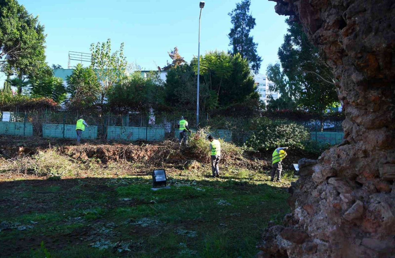 Konyaaltı’ndaki Roma Hamamı yenilenmeye hazırlanıyor