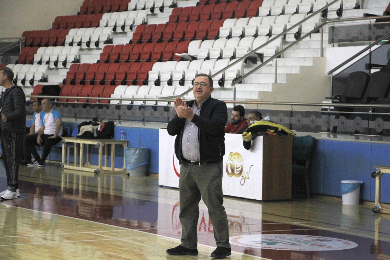 Kula Kaymakamlığı voleybol turnuvasında anlamlı mesaj