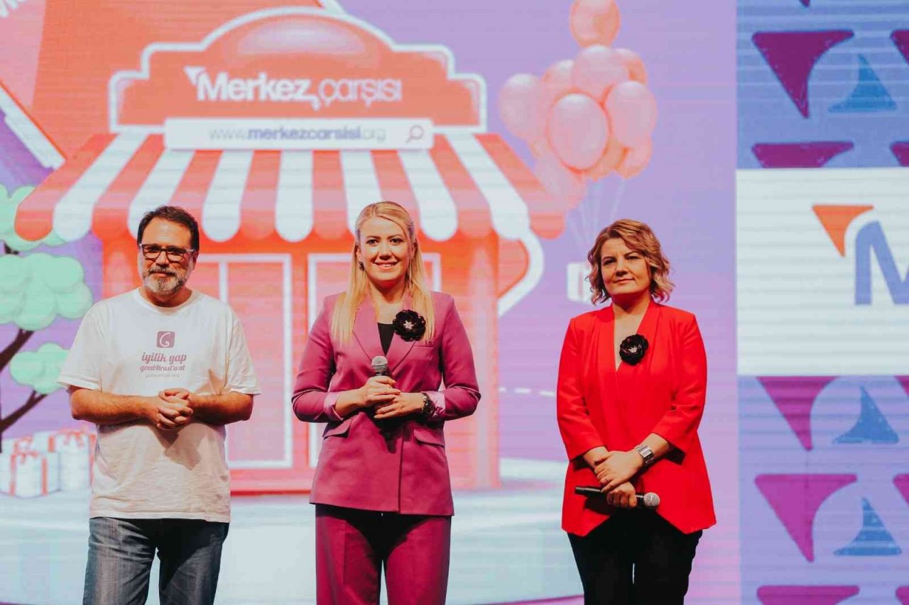 Merkez Çarşısı topluluğu çalışmalarına başladı