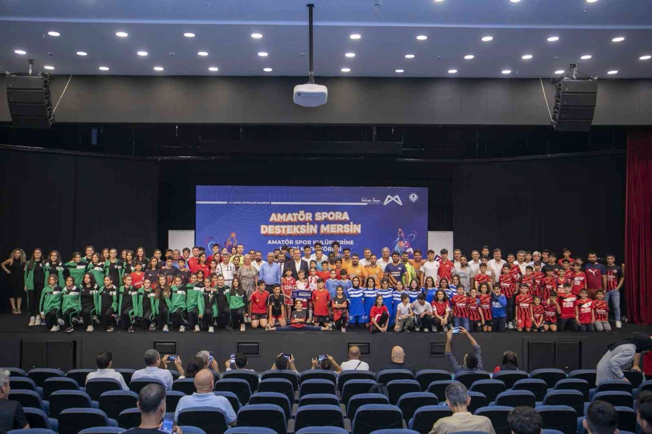 Mersin’de amatör spor kulüplerine 4 milyon 354 bin lira nakdi destek