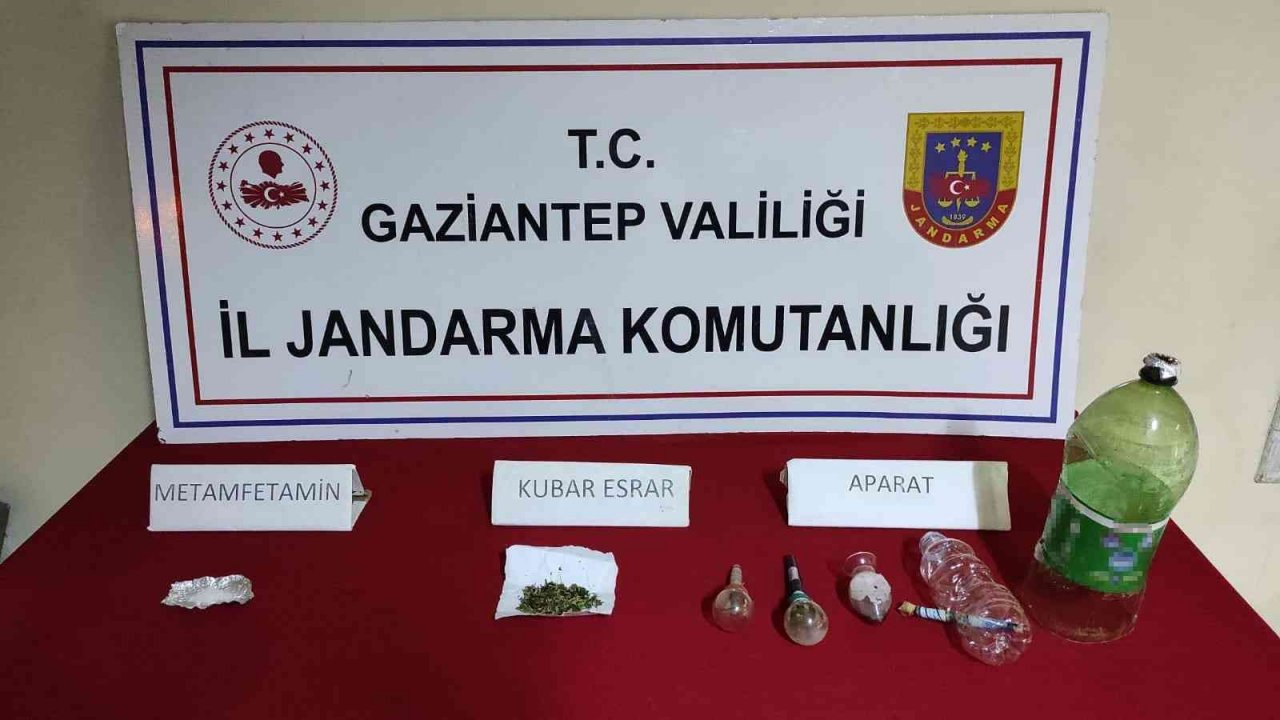 Gaziantep’te 1,5 milyon liralık kaçak teknolojik ürün ele geçirildi