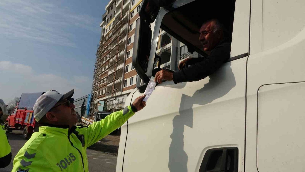 Trafikte zorunlu kış lastiği denetimleri başladı