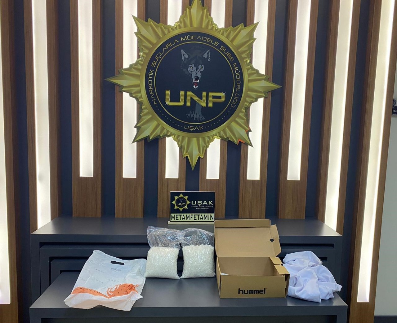 Uşak’ta 1 milyon liralık uyuşturucuyla yakalanan şüpheli tutuklandı