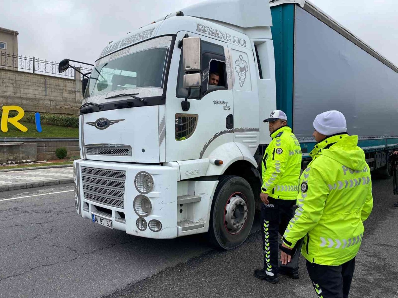 Malatya’da kış lastiği denetimleri başladı