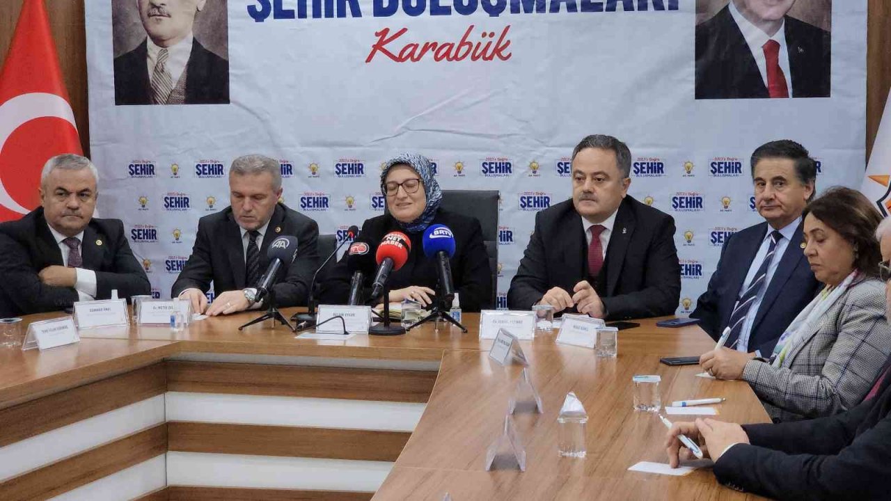 25 kişi İYİ Parti’den istifa edip AK Parti’ye geçti