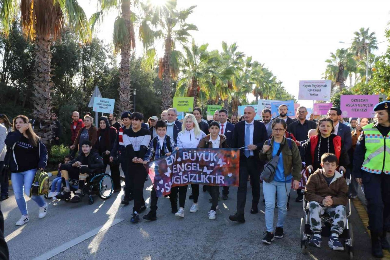 Akdeniz Üniversitesi’nde, ’Sevginle Engel Yok Spor Kültür ve Sanat Şenliği’ düzenlendi