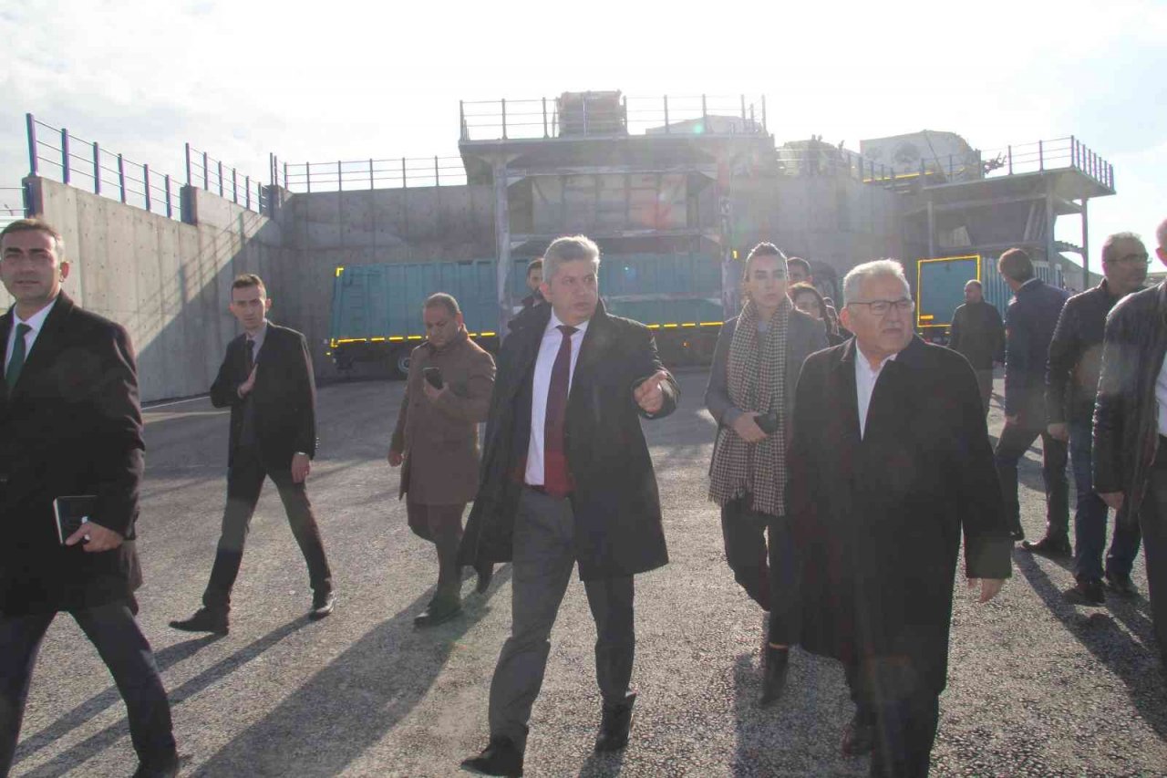 Bünyan’da Çöp Transfer İstasyonu hizmete girdi