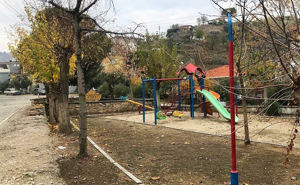 Buldanlılar çocuk parkının yıkılmasına tepkili