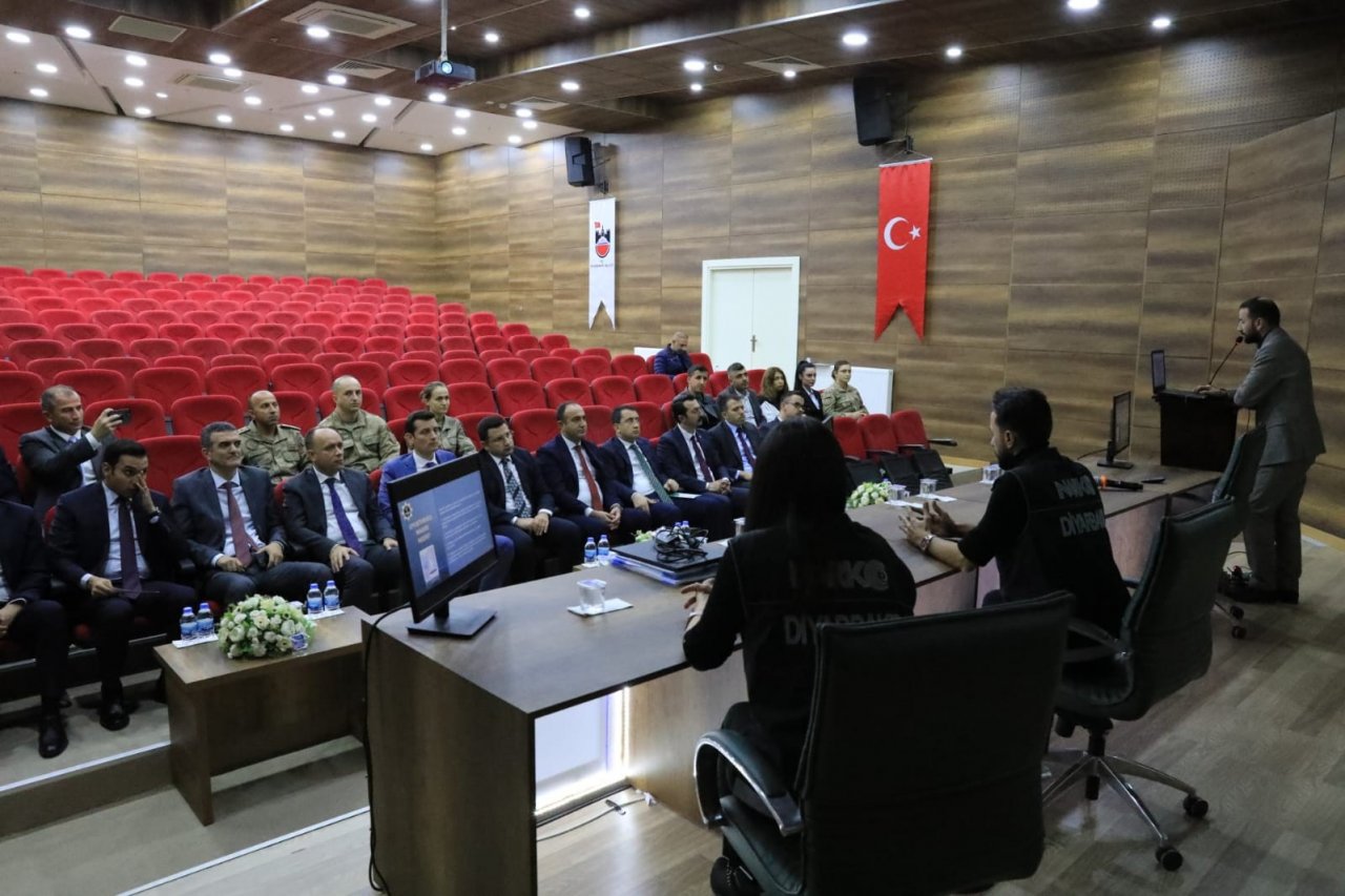 Diyarbakır’da 5 bin 454 kişiye uyuşturucuya karşı eğitim verildi