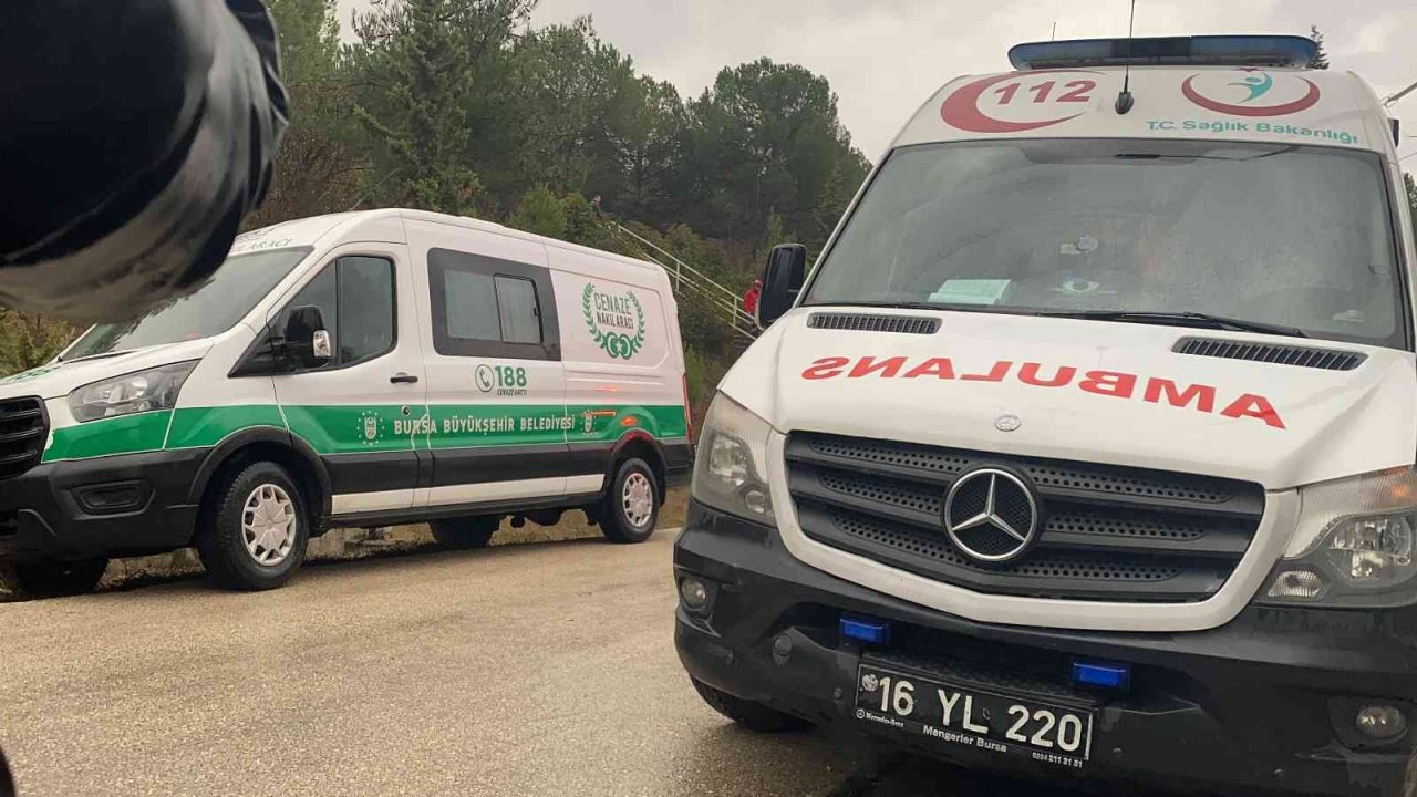 Düşen uçakta hayatını kaybeden Burcu Sağlam son yolculuğuna uğurlandı