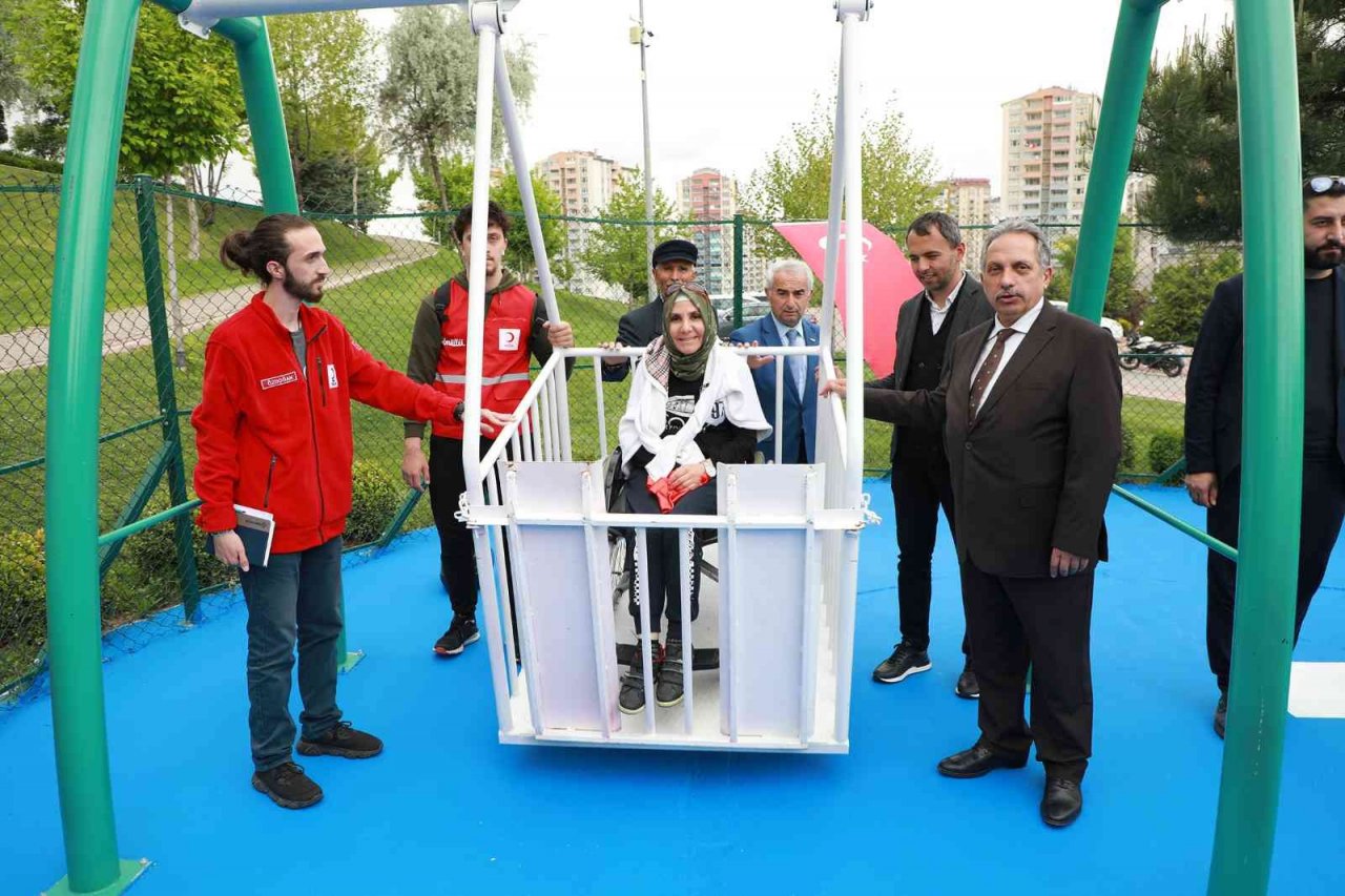 Talas’ta yalnızca 3 aralık değil, her gün engellilere özel