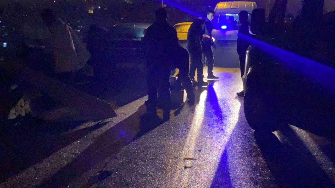 İstanbul’da korkunç olay: Kız arkadaşından helallik isteyip kendini vurdu