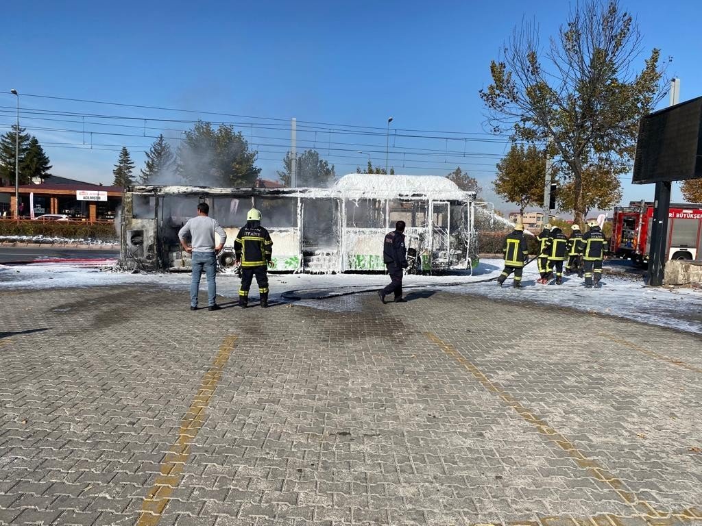 Kayseri İtfaiyesi kasım ayında 504 olaya müdahale etti