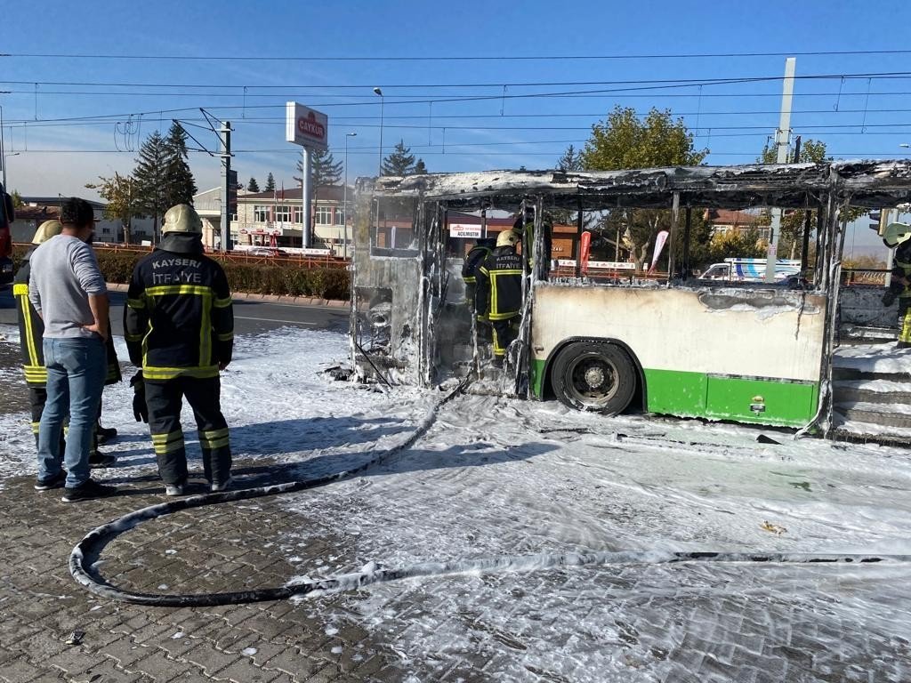 Kayseri İtfaiyesi kasım ayında 504 olaya müdahale etti