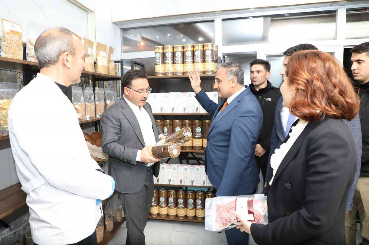 Vali Çiçek’ten Develi ziyareti