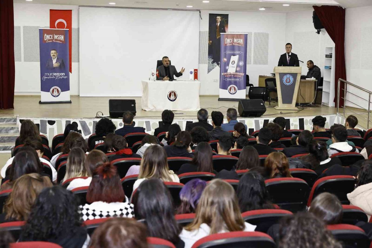 Başkan Ercan’dan Itri Güzel Sanatlar Lisesi öğrencilerine övgü