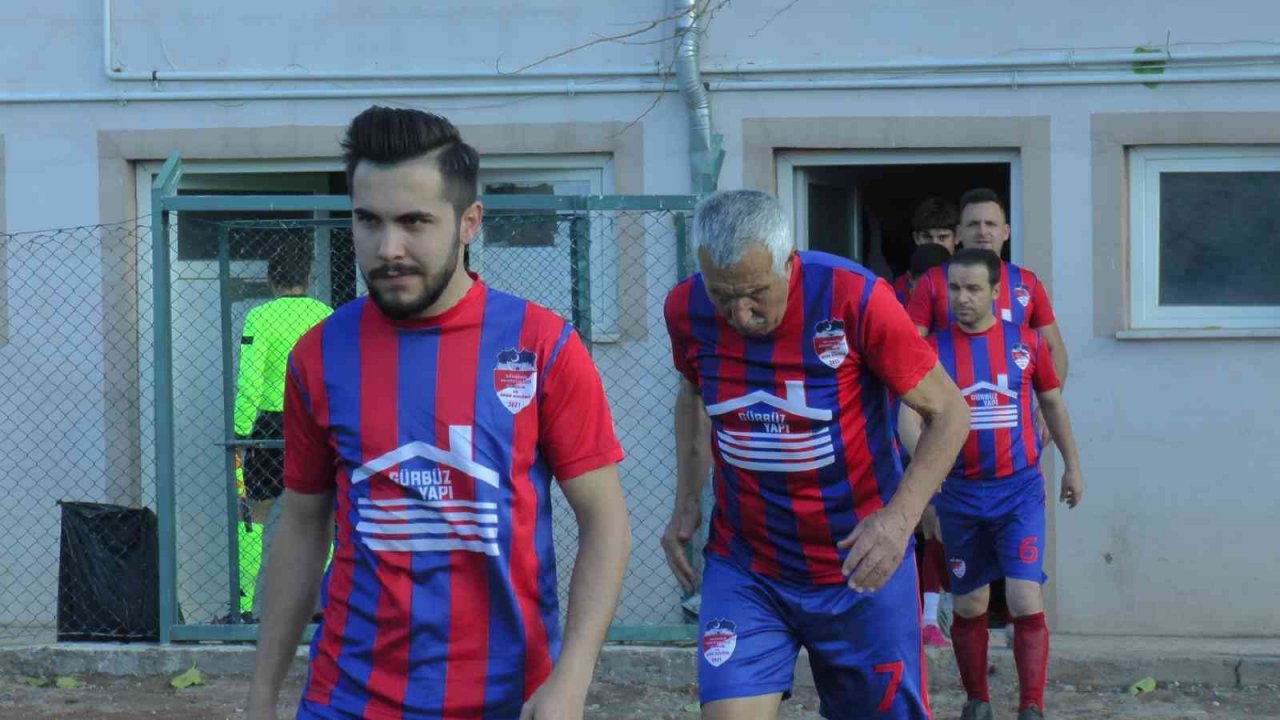 73 yaşında transfer oldu