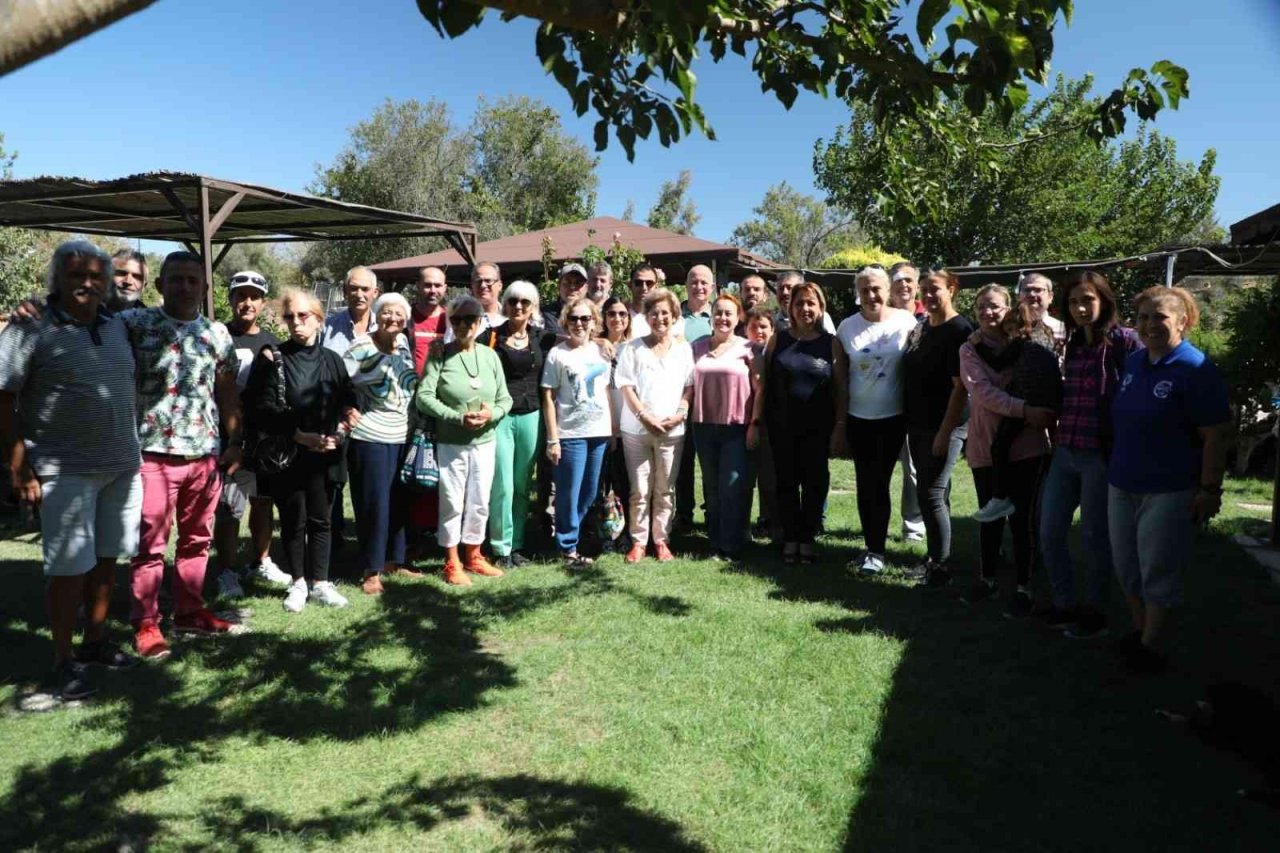 Bodrum Belediyesi verdiği desteklerle hayatları kolaylaştırıyor