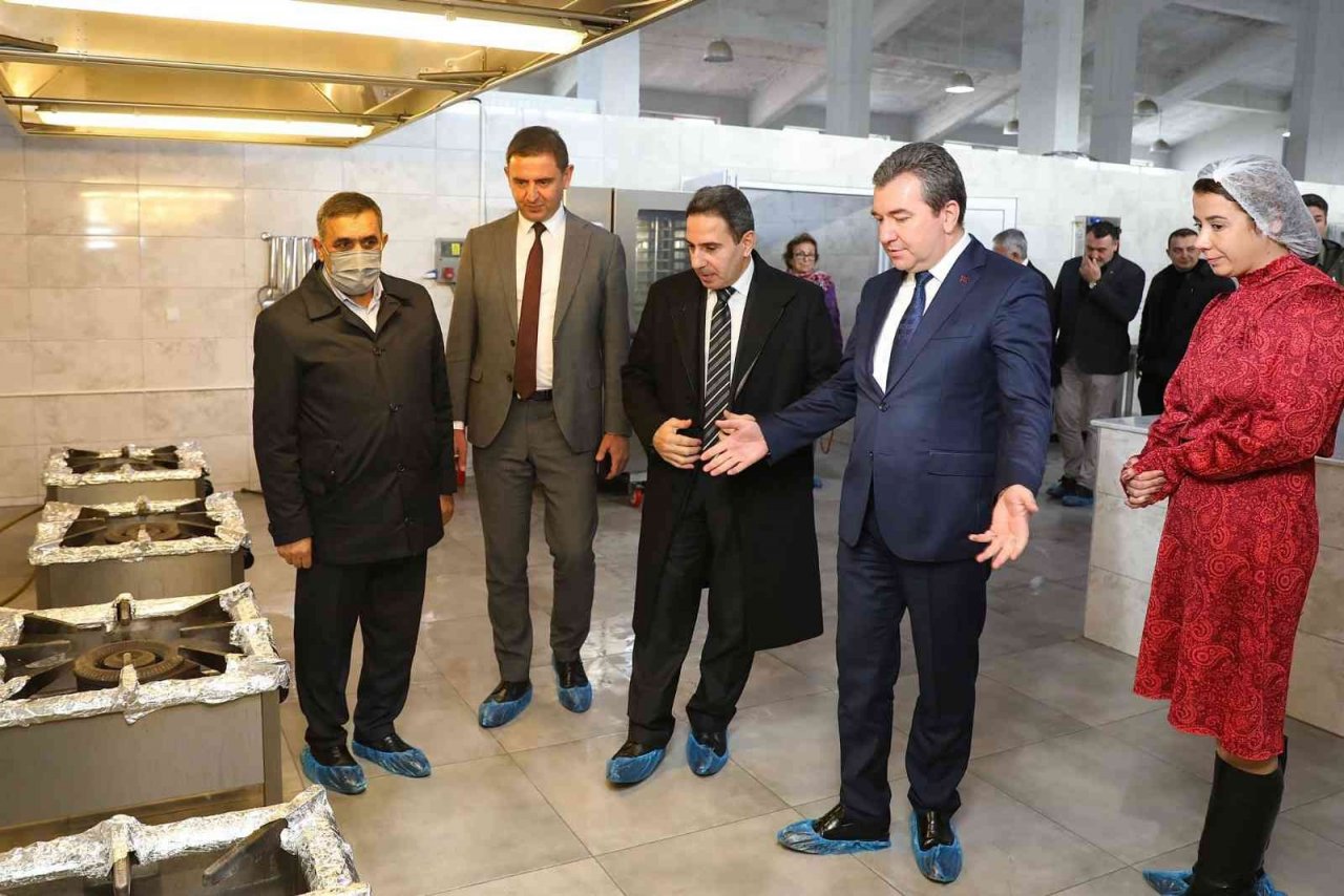 Bergama’ya 5 yıldızlı otel mutfağı konforunda Aşevi