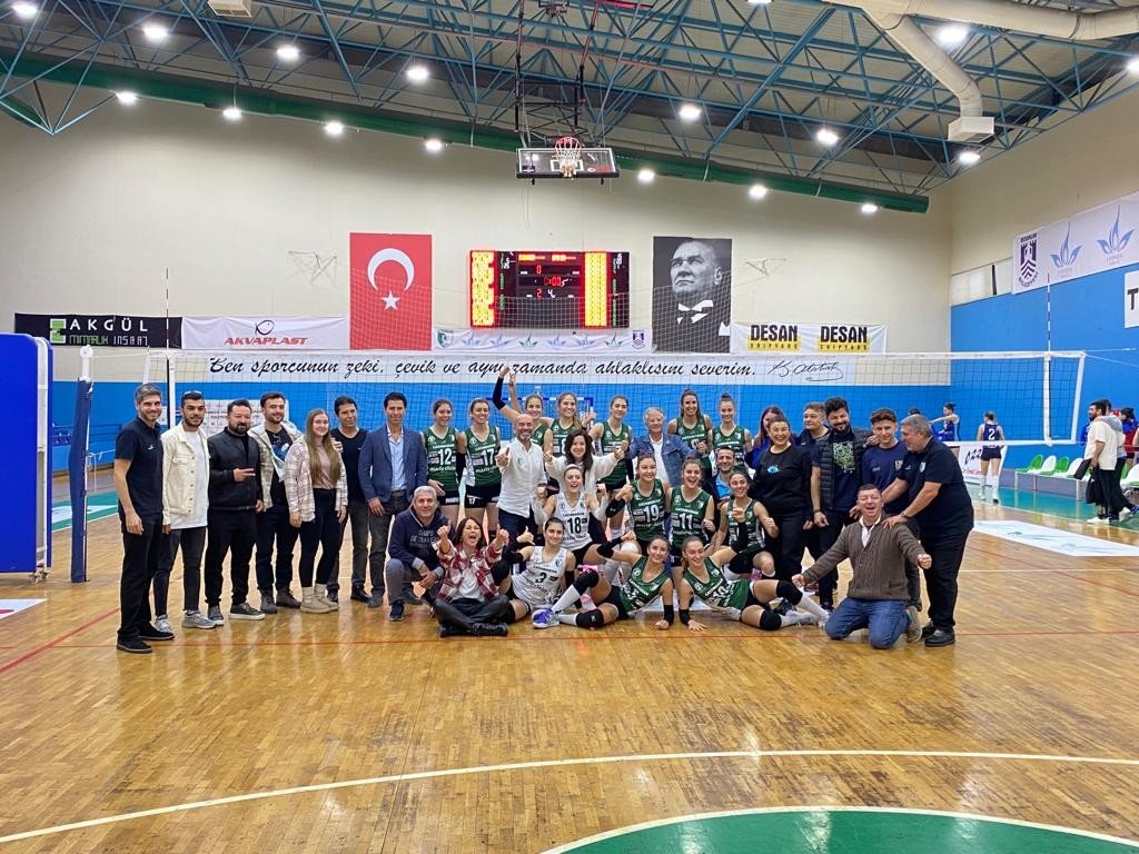 Bodrum’un İncileri, devreyi namağlup bitirdi