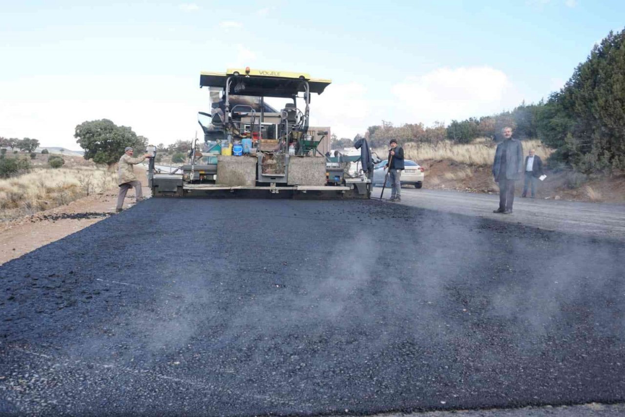 Çivril - Dinar karayolunda sona yaklaşıldı