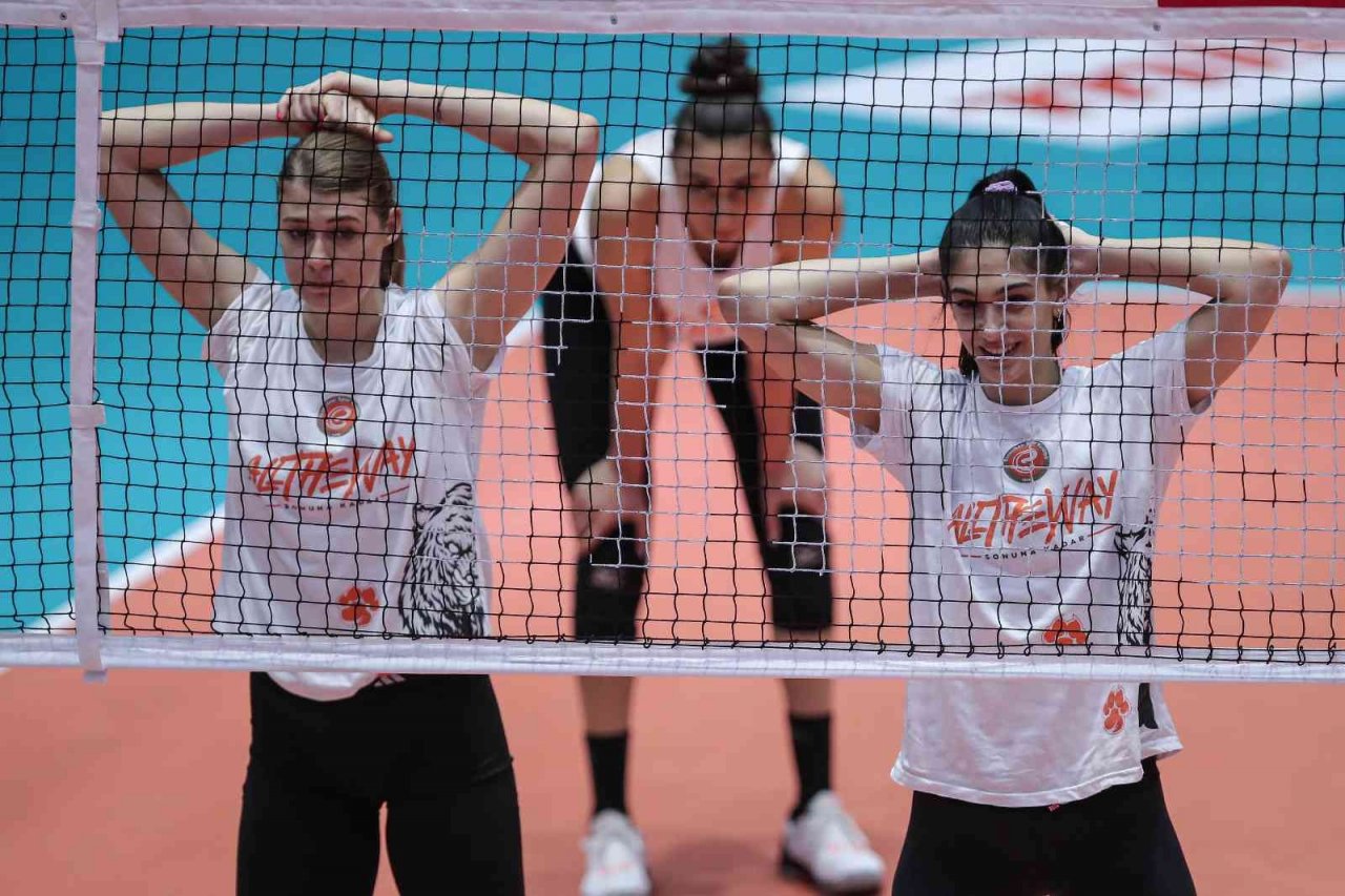 Eczacıbaşı Dynavit, Kuzeyboru’yu konuk ediyor