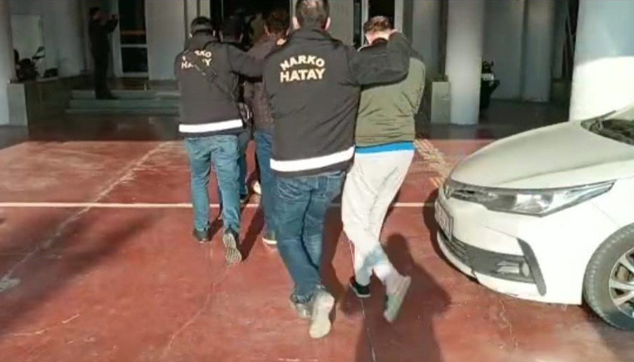 Hatay’da ‘kökünü kurutma’ operasyonunda 97 kişi tutuklandı