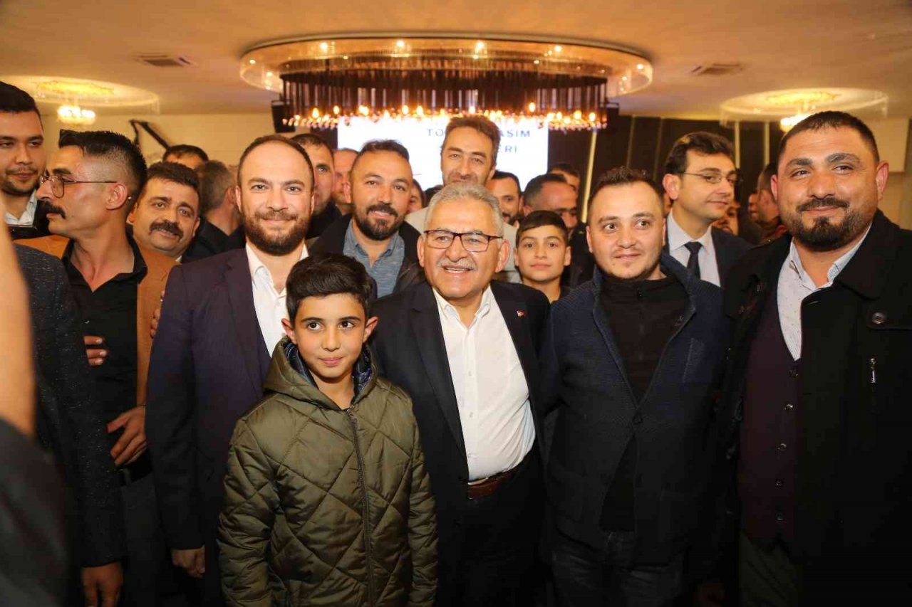 Başkan Büyükkılıç, toplu ulaşım şoförleri ile buluştu