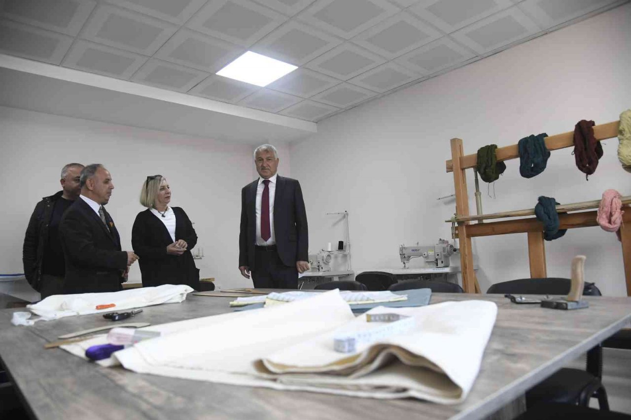 NİYET Akademi Karaisalı Şubesi açıldı